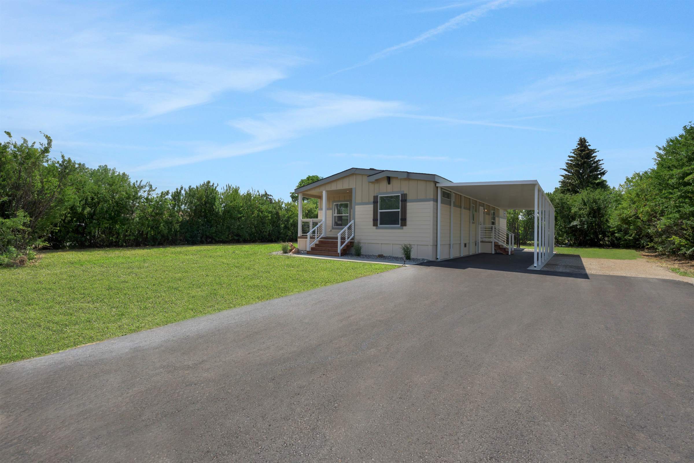 890 Hidden Valley Rd, Bozeman, MT 59718