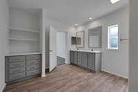 890 Hidden Valley Rd, Bozeman, MT 59718