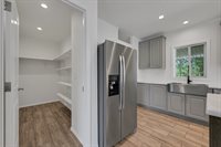 890 Hidden Valley Rd, Bozeman, MT 59718