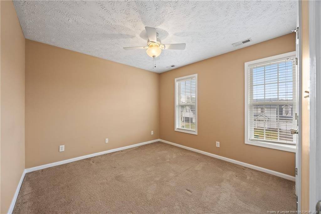 5504 Shady Pine Court, Hope Mills, NC 28348