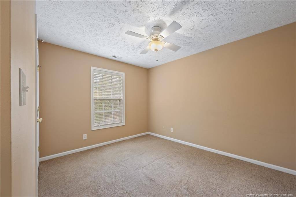 5504 Shady Pine Court, Hope Mills, NC 28348