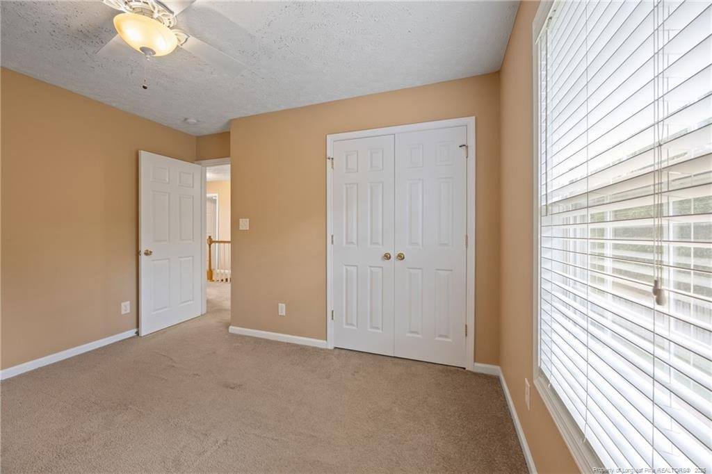 5504 Shady Pine Court, Hope Mills, NC 28348