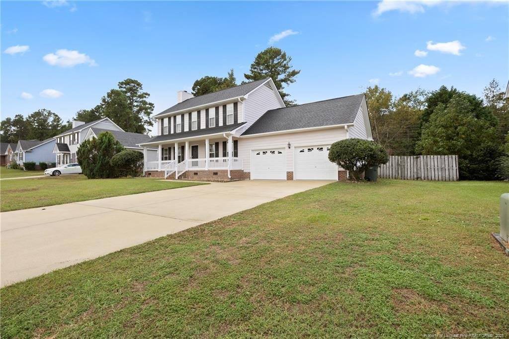 5504 Shady Pine Court, Hope Mills, NC 28348