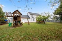 5504 Shady Pine Court, Hope Mills, NC 28348