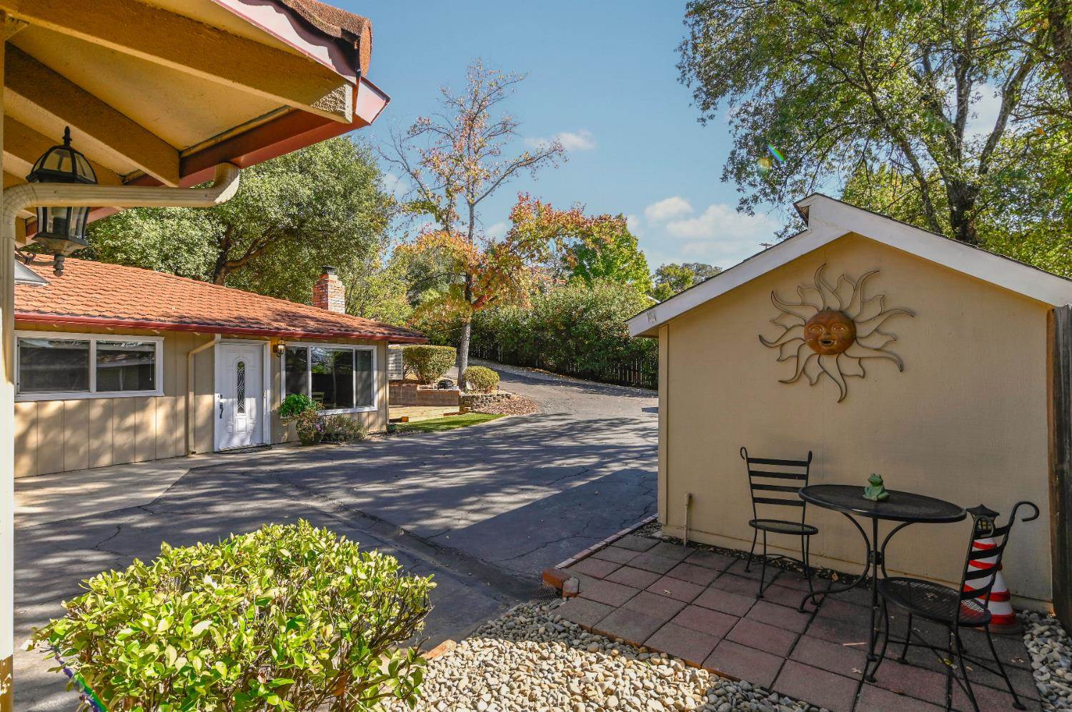 690 Amador, Angels Camp, CA 95222