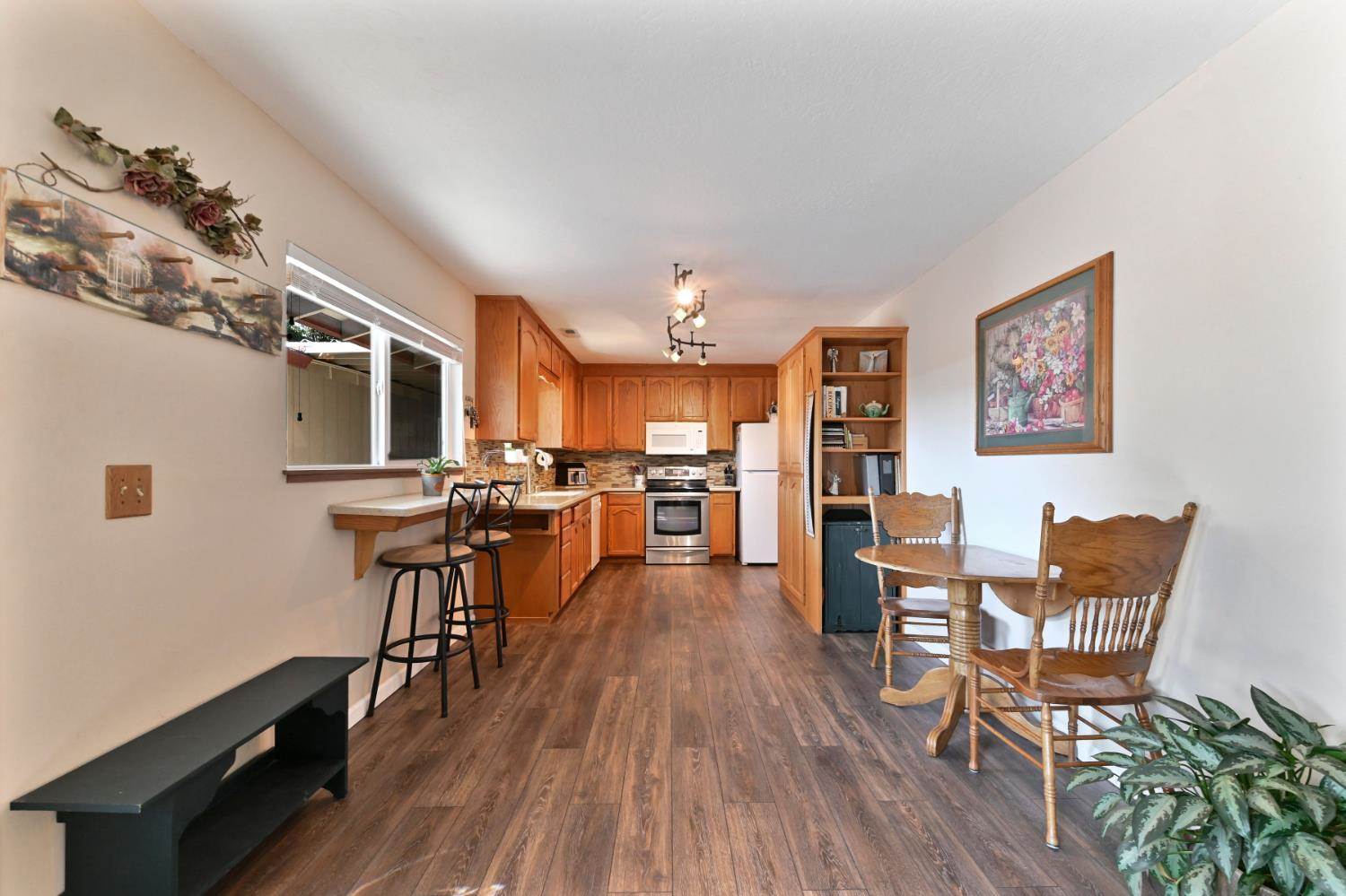 690 Amador, Angels Camp, CA 95222