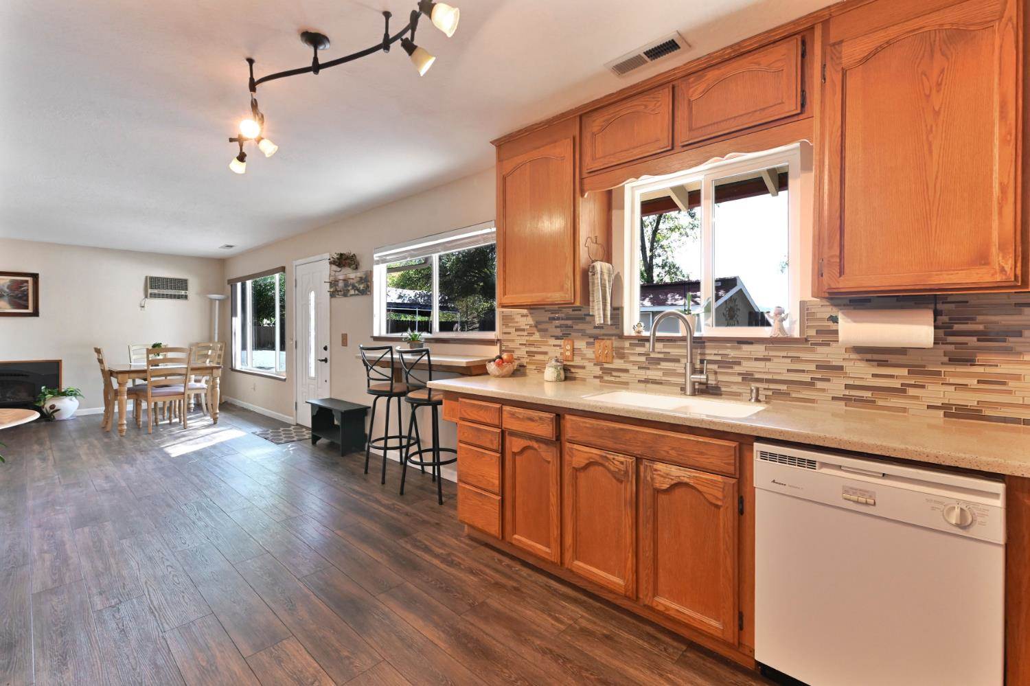 690 Amador, Angels Camp, CA 95222