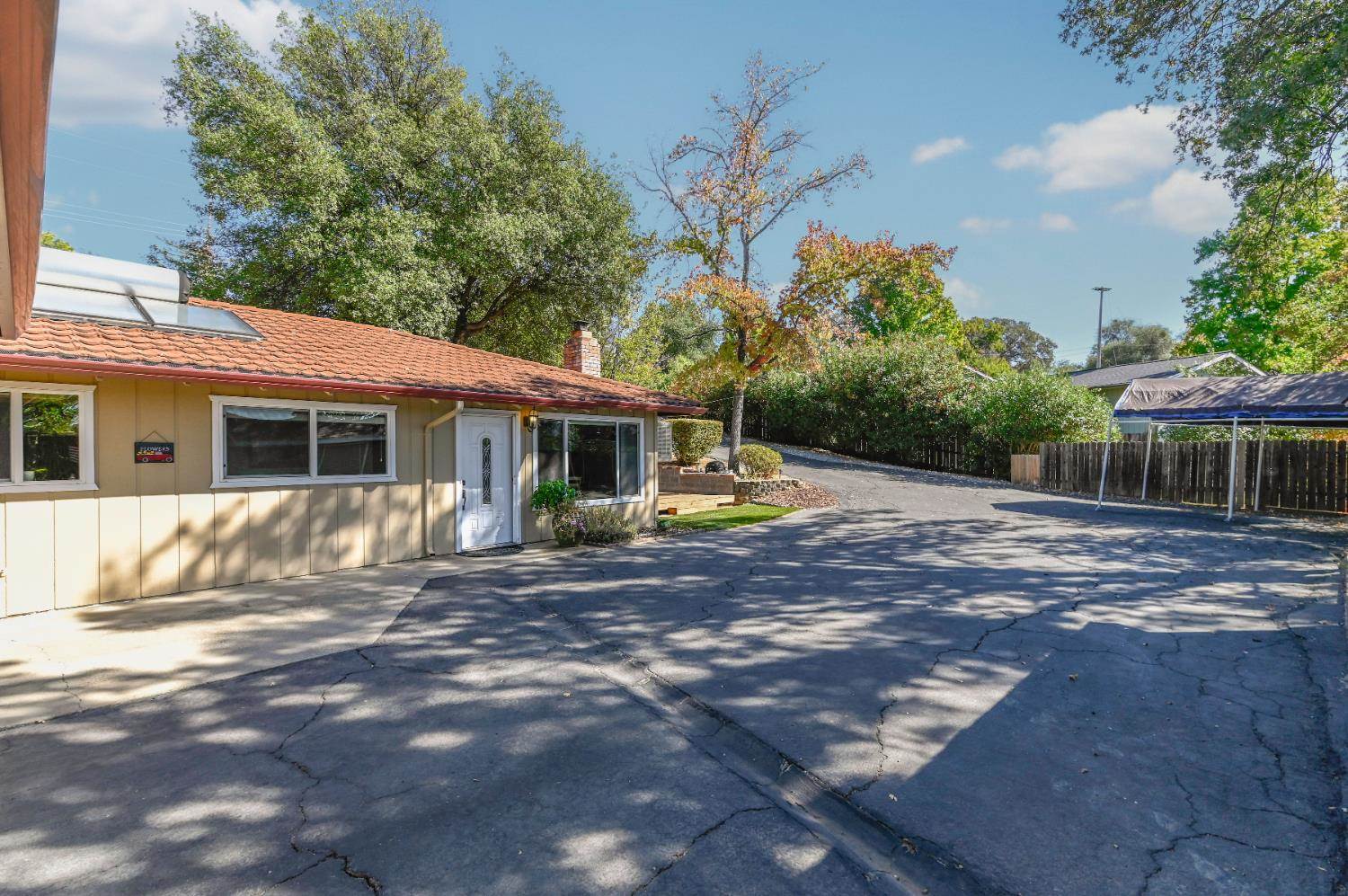 690 Amador, Angels Camp, CA 95222