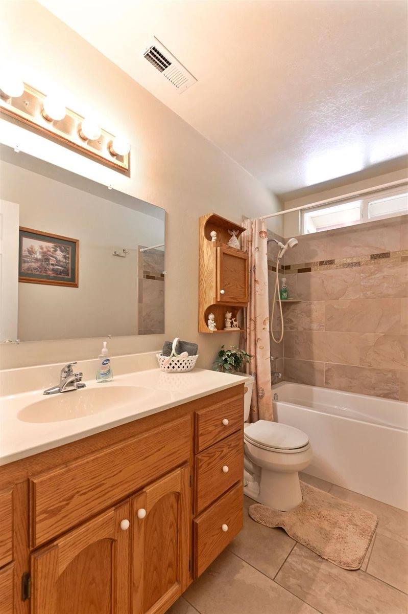 690 Amador, Angels Camp, CA 95222