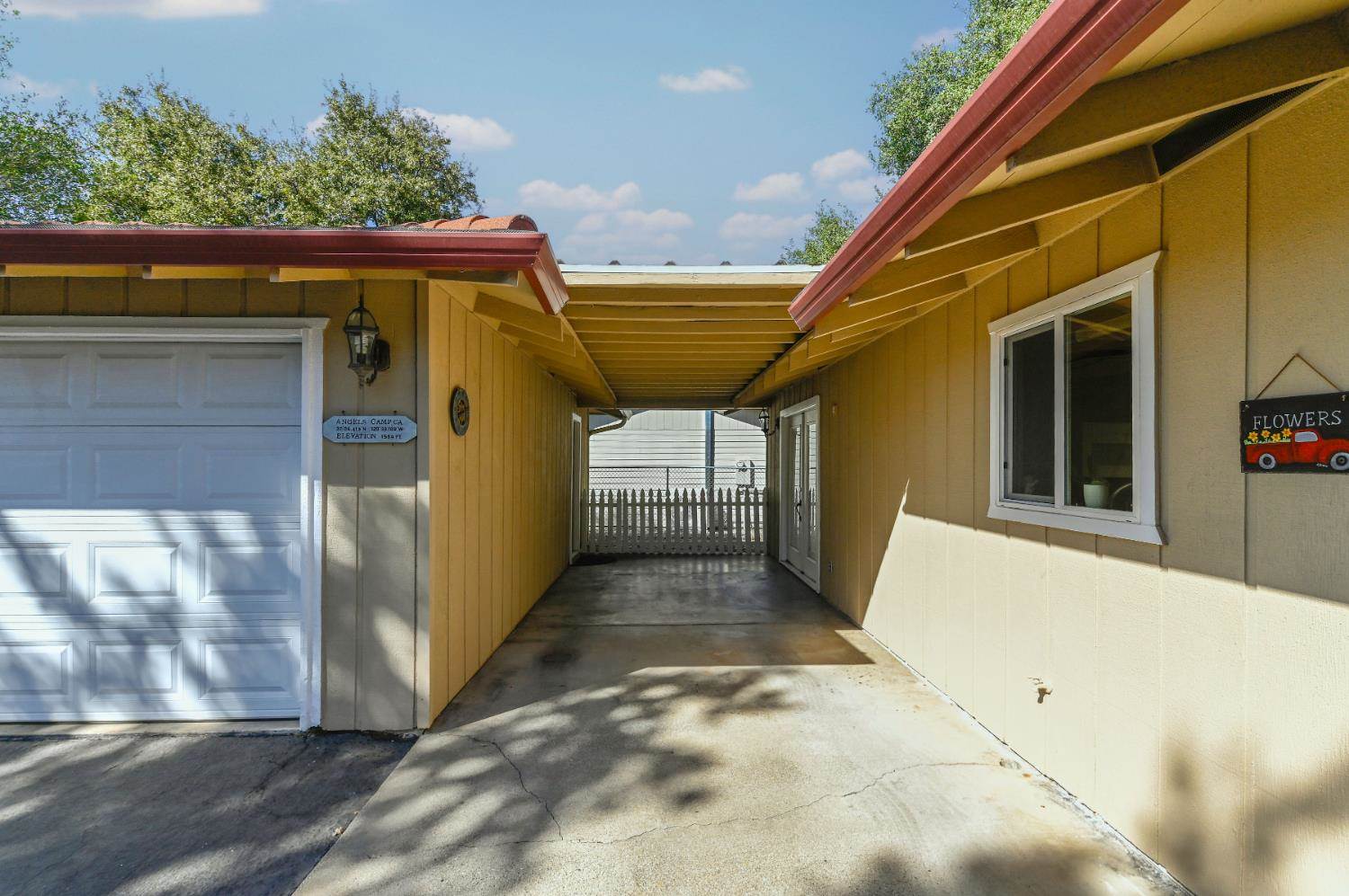 690 Amador, Angels Camp, CA 95222