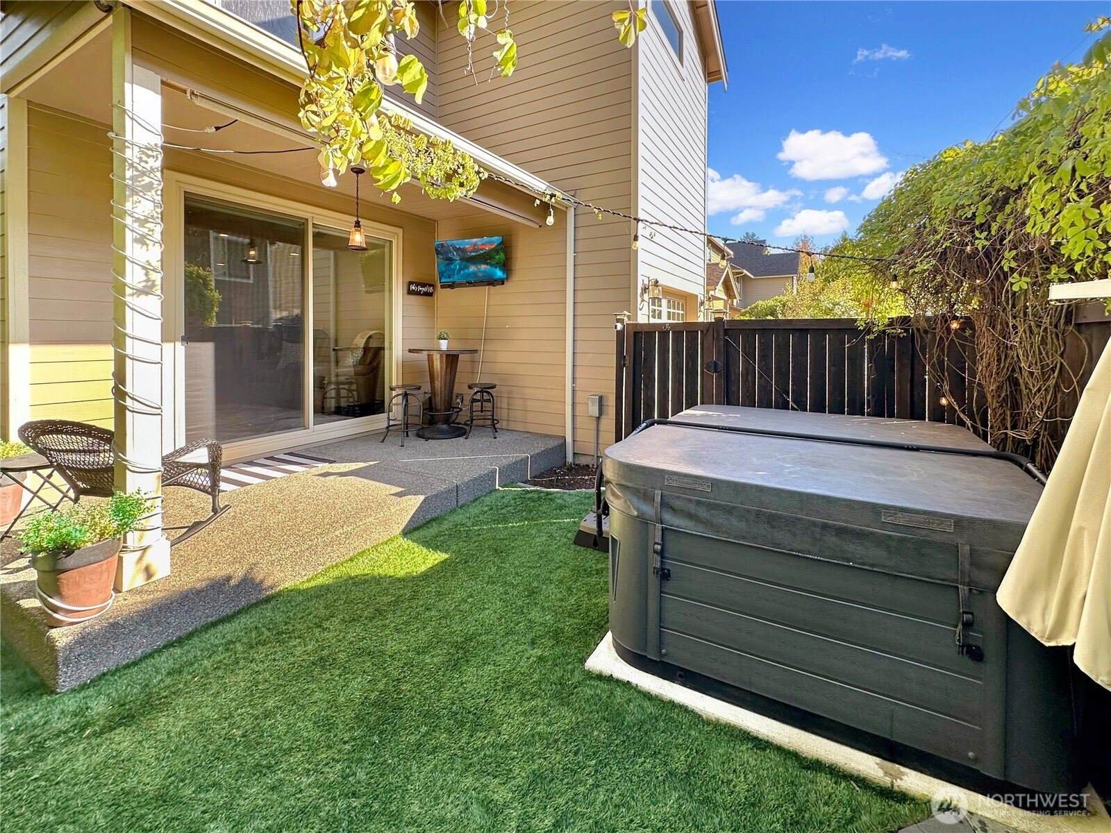 1533 Vineyard Avenue SE, Olympia, WA 98501