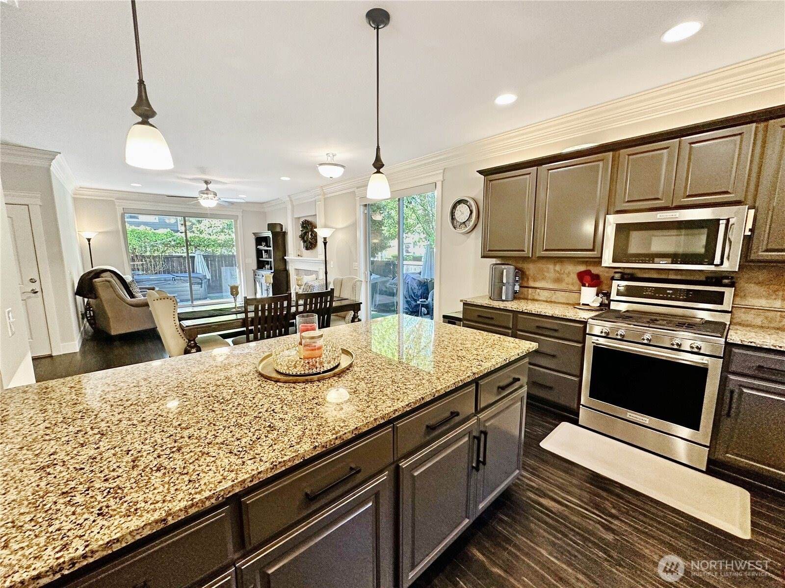 1533 Vineyard Avenue SE, Olympia, WA 98501