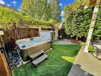 1533 Vineyard Avenue SE, Olympia, WA 98501