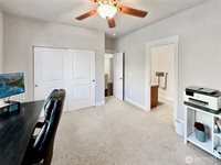 1533 Vineyard Avenue SE, Olympia, WA 98501