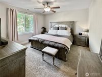 1533 Vineyard Avenue SE, Olympia, WA 98501