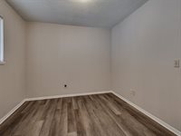 1106 East Alice Street, Shawnee, OK 74801