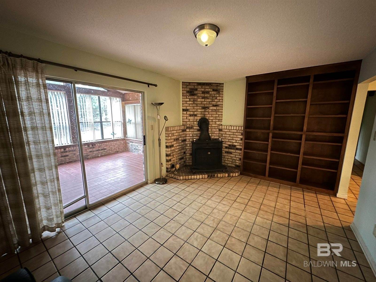 1424 Briarwood Drive, Gulf Shores, AL 36542