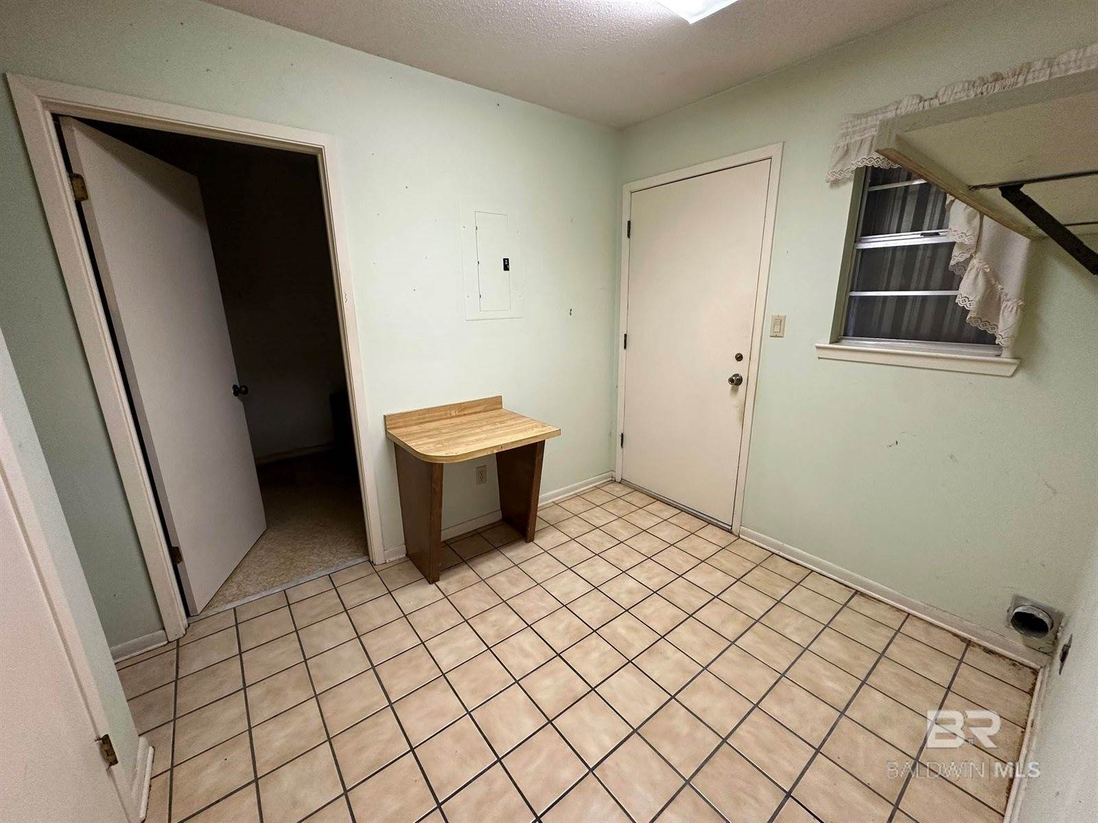 1424 Briarwood Drive, Gulf Shores, AL 36542