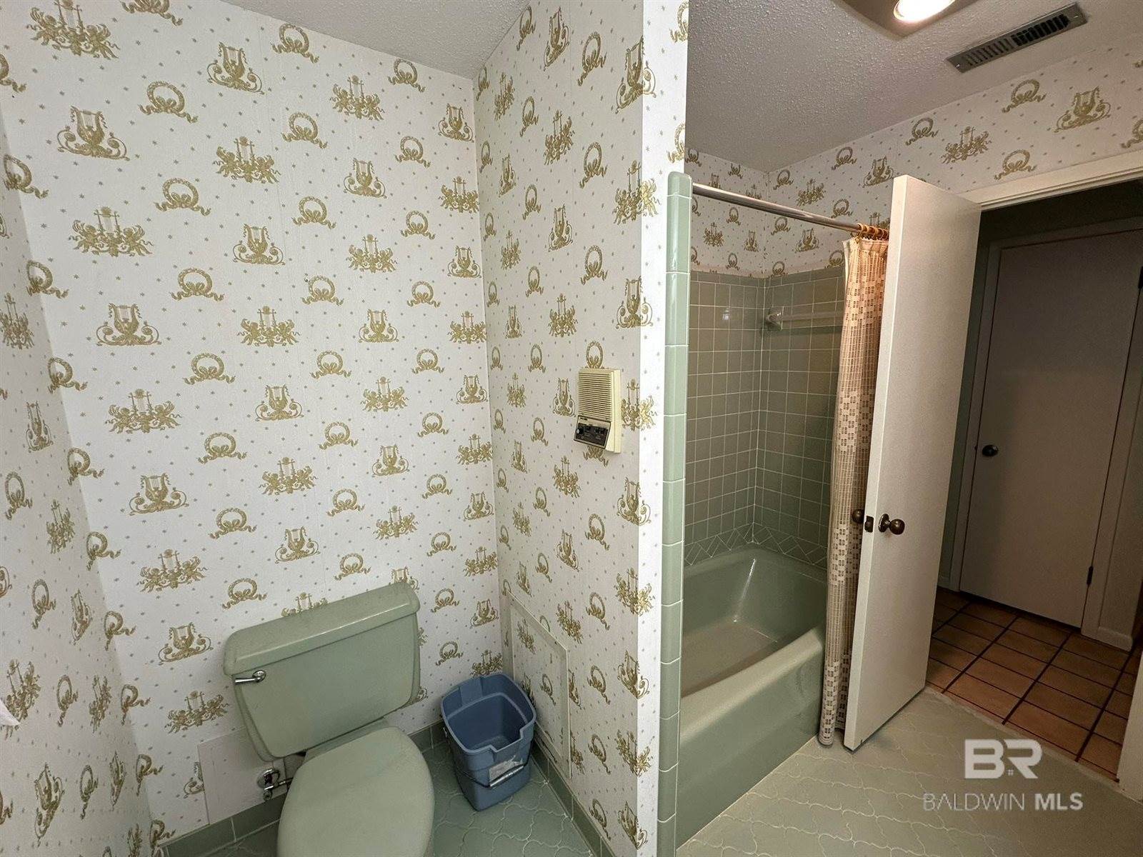 1424 Briarwood Drive, Gulf Shores, AL 36542