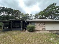 1424 Briarwood Drive, Gulf Shores, AL 36542