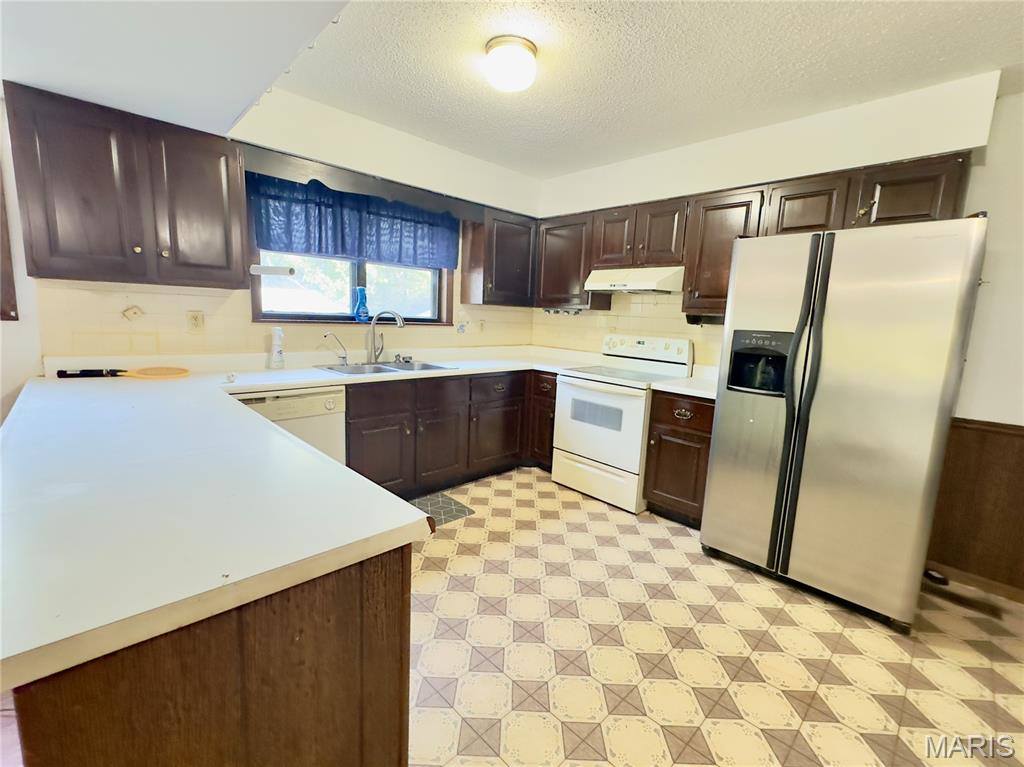 13420 Highway 28, Dixon, MO 65459