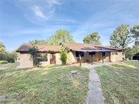 13420 Highway 28, Dixon, MO 65459