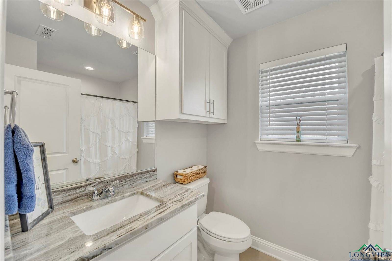 17182 Ironwood Dr, Flint, TX 75762