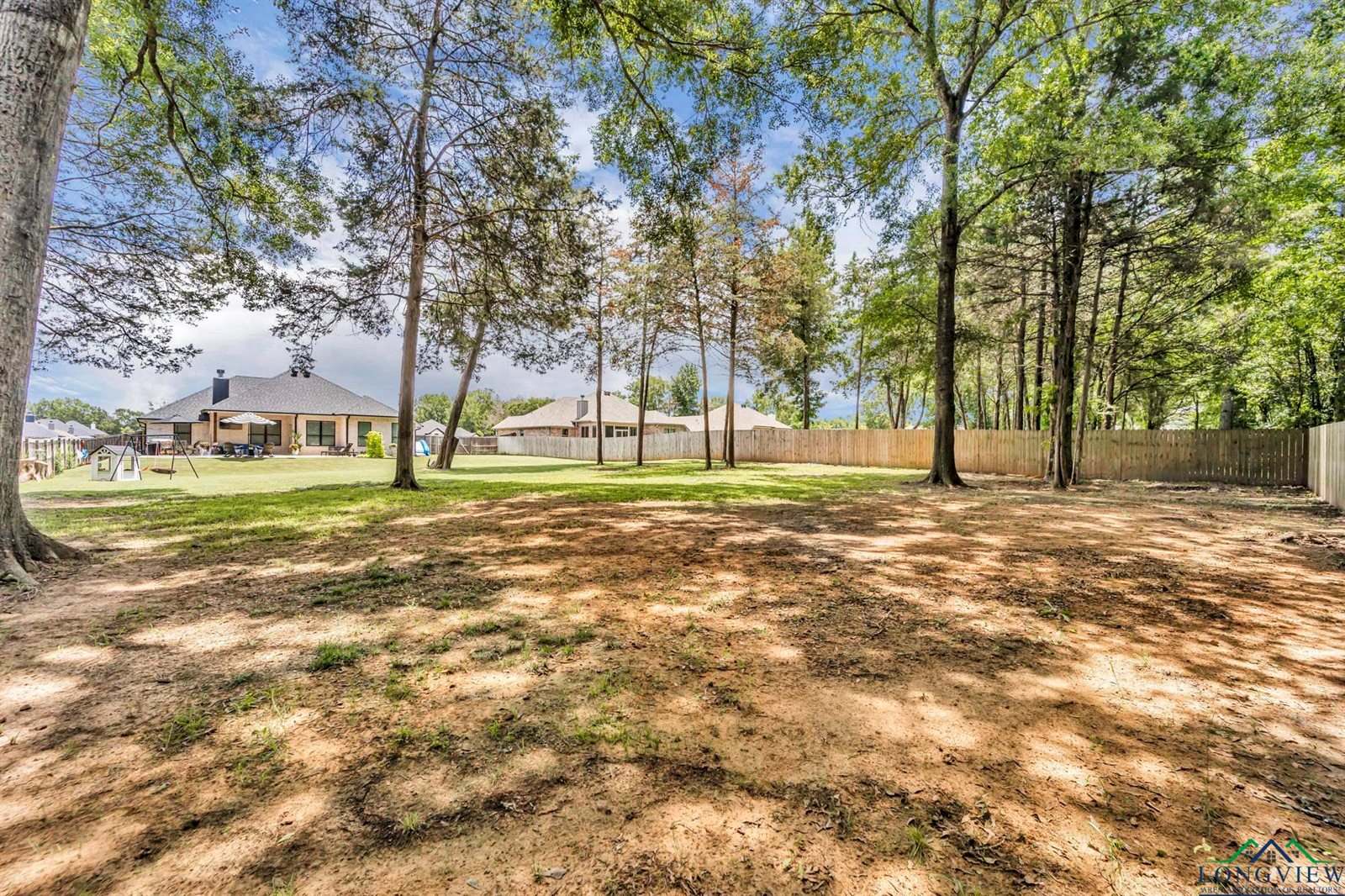 17182 Ironwood Dr, Flint, TX 75762