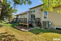 354 Country Club Court, Eldridge, IA 52748