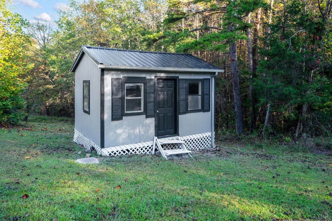 1368 Oliver Road, Altavista, VA 24517