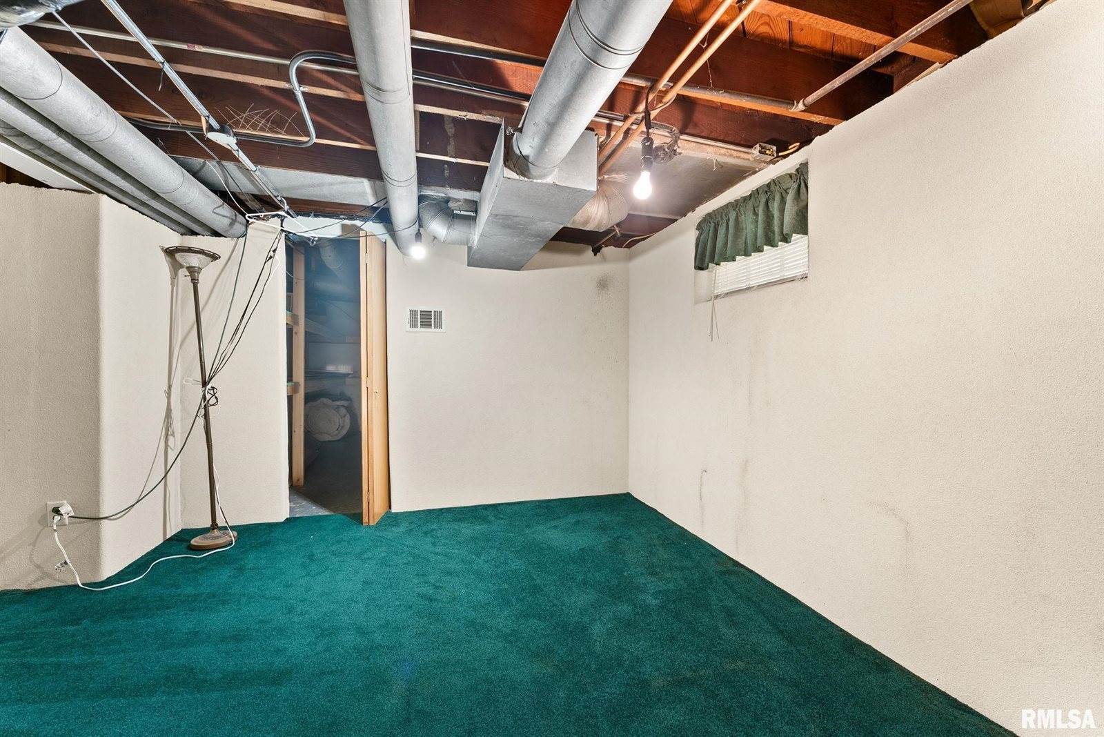 1131 East Central Park Avenue, Davenport, IA 52803