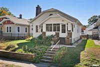 1131 East Central Park Avenue, Davenport, IA 52803