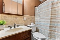 1131 East Central Park Avenue, Davenport, IA 52803