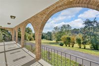 1080 Hidden Valley Road, Kingsport, TN 37663