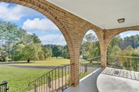 1080 Hidden Valley Road, Kingsport, TN 37663