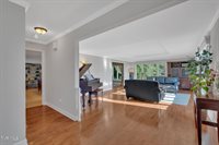 1080 Hidden Valley Road, Kingsport, TN 37663