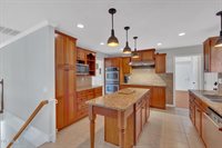 1080 Hidden Valley Road, Kingsport, TN 37663