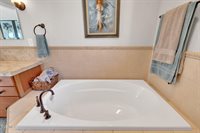 1080 Hidden Valley Road, Kingsport, TN 37663