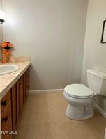 1080 Hidden Valley Road, Kingsport, TN 37663