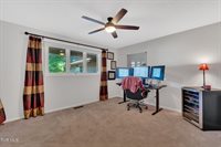 1080 Hidden Valley Road, Kingsport, TN 37663