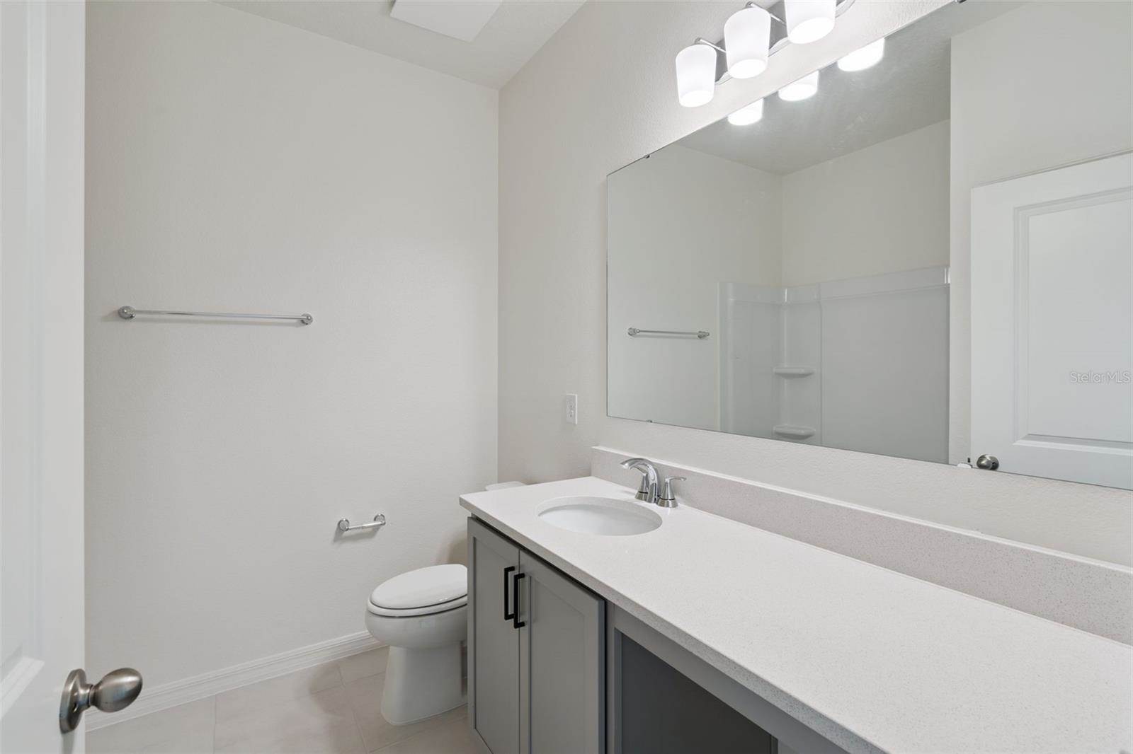 338 Ridgemark Avenue, Groveland, FL 34736