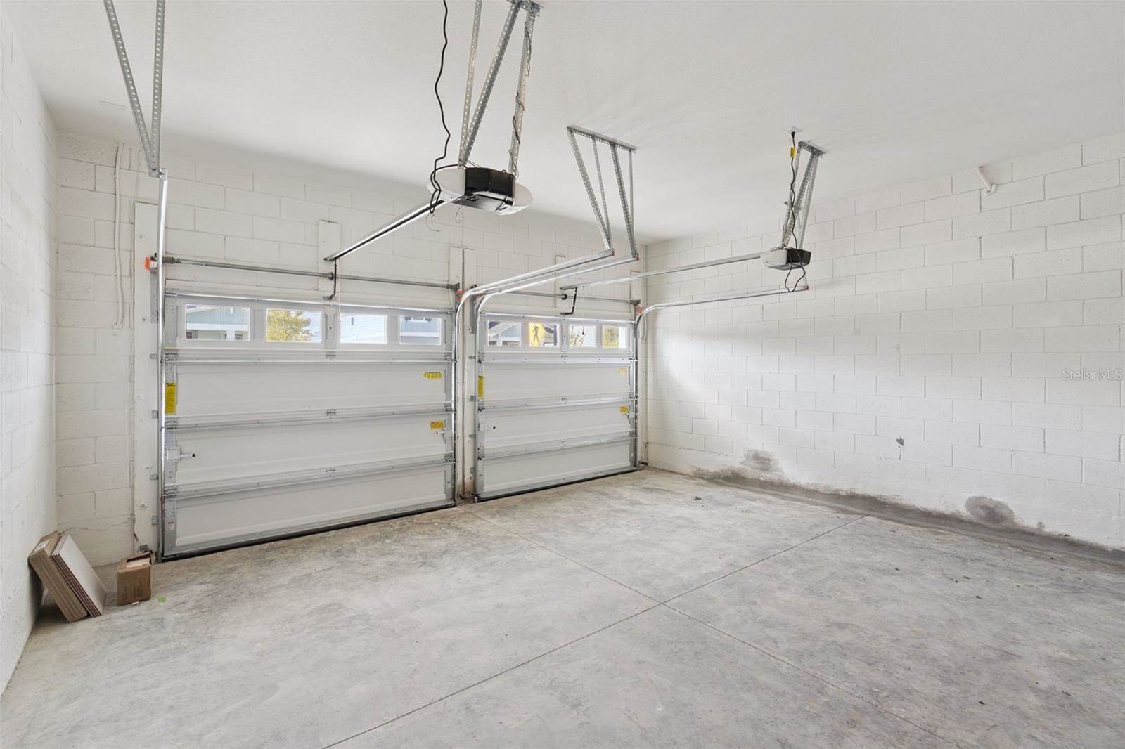 338 Ridgemark Avenue, Groveland, FL 34736