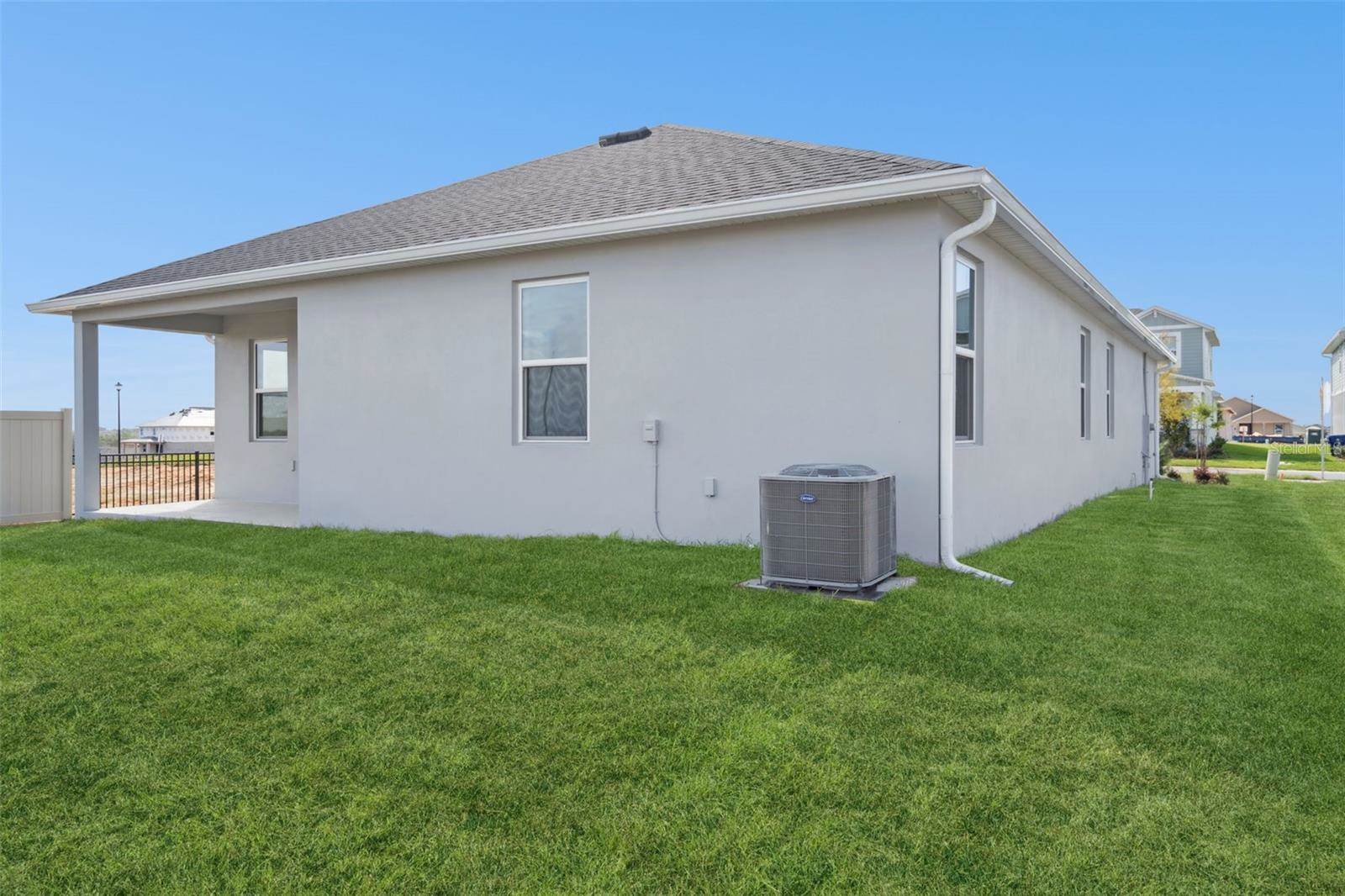 338 Ridgemark Avenue, Groveland, FL 34736