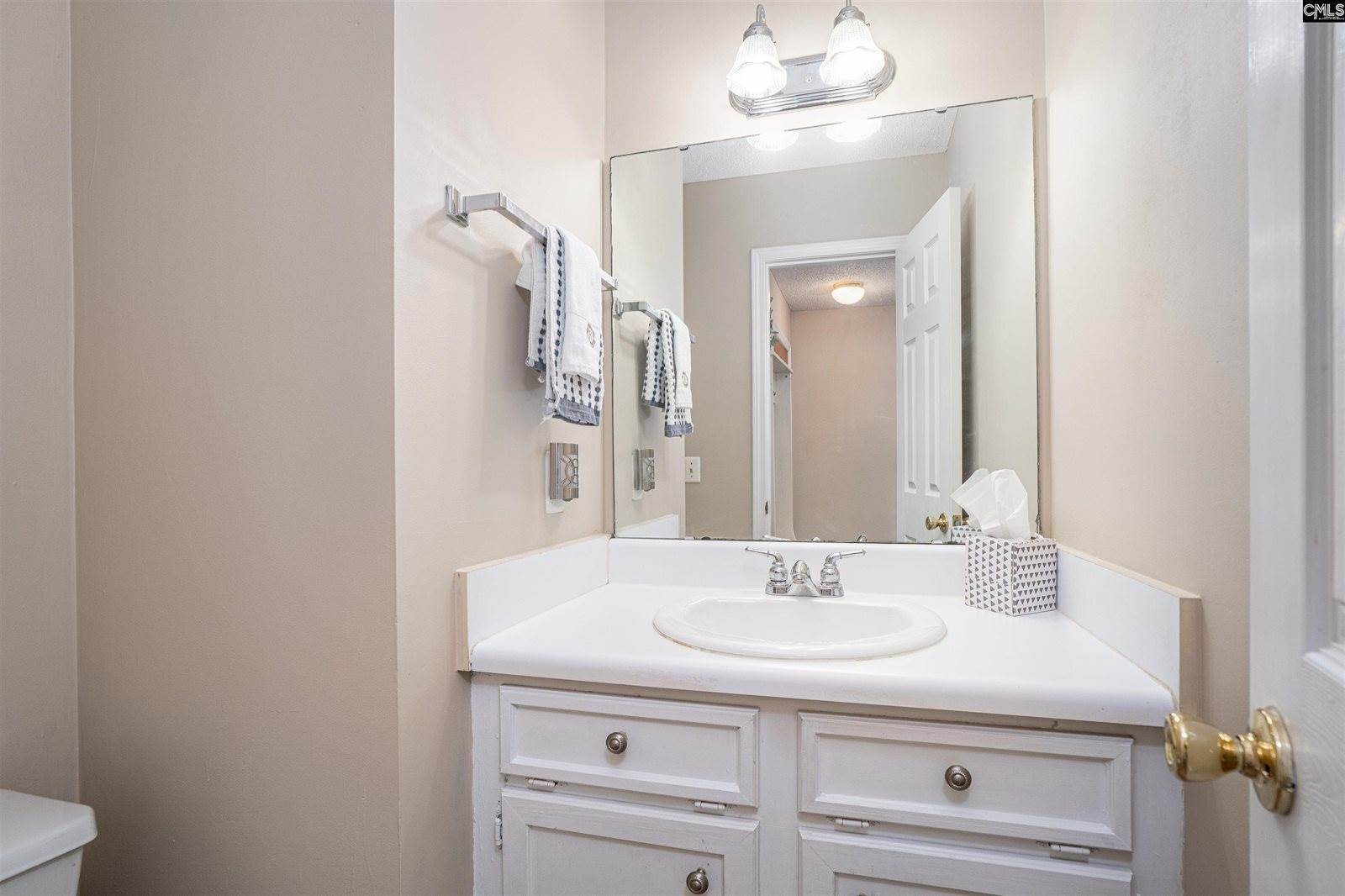 226 Montclaire, West Columbia, SC 29170