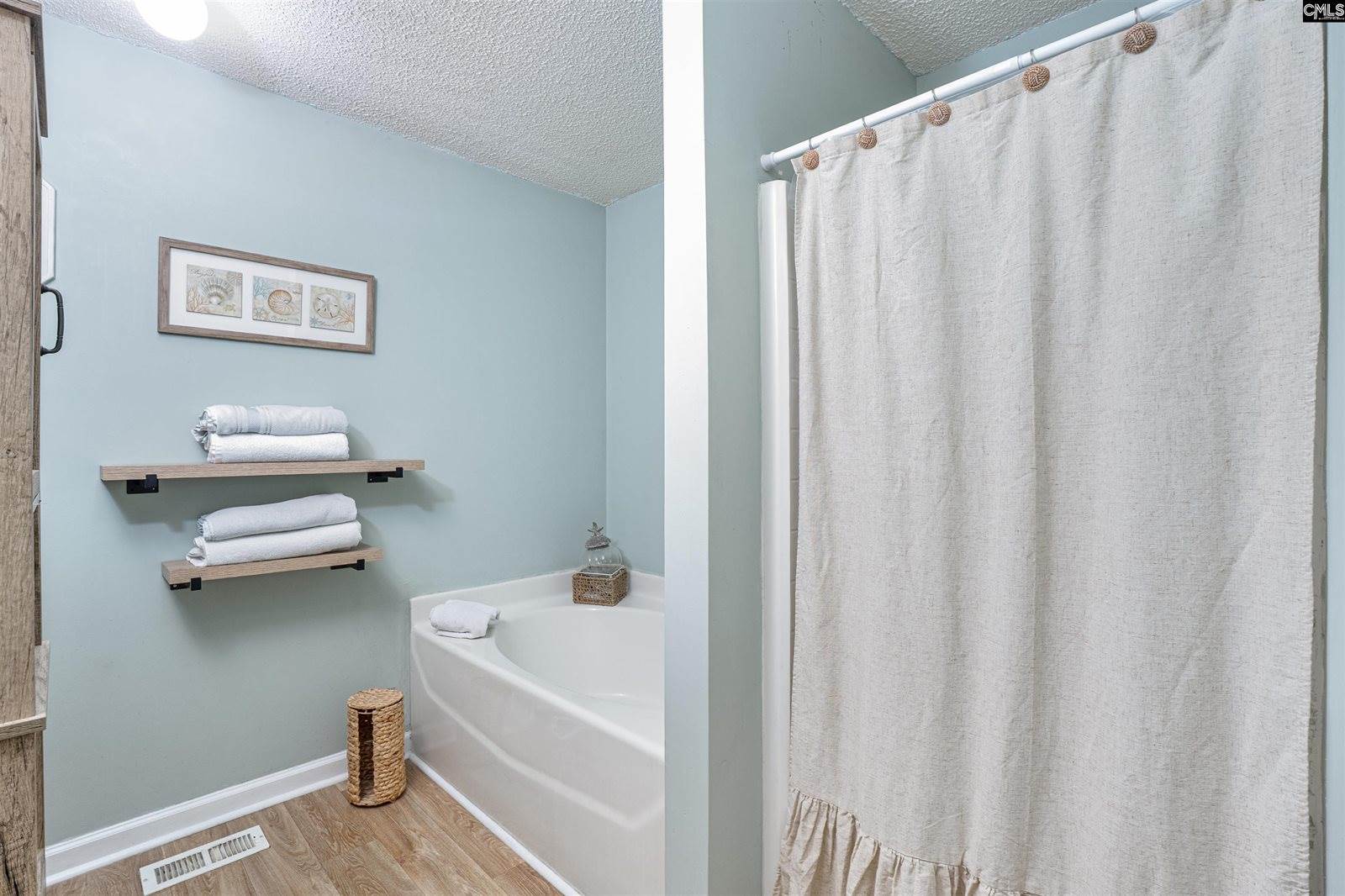 226 Montclaire, West Columbia, SC 29170