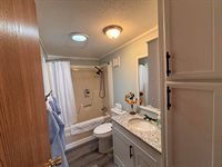 405 31st Ave SE, Minot, ND 58701