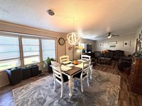 405 31st Ave SE, Minot, ND 58701