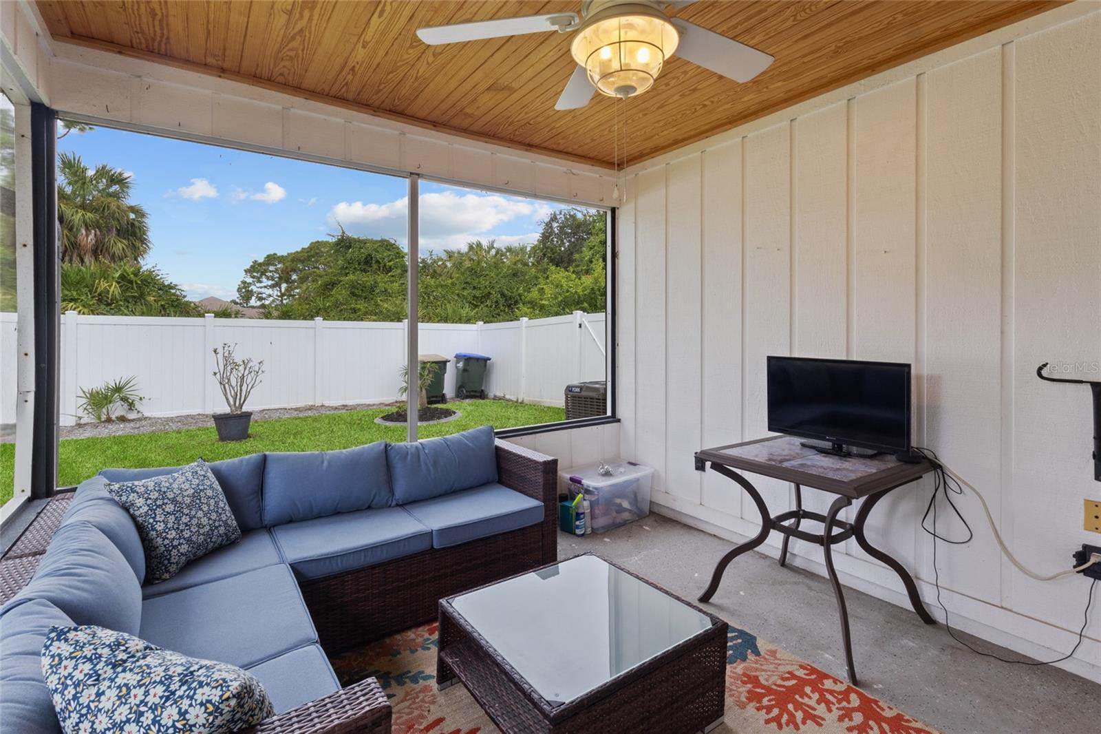 2721 Colonade Lane, North Port, FL 34286