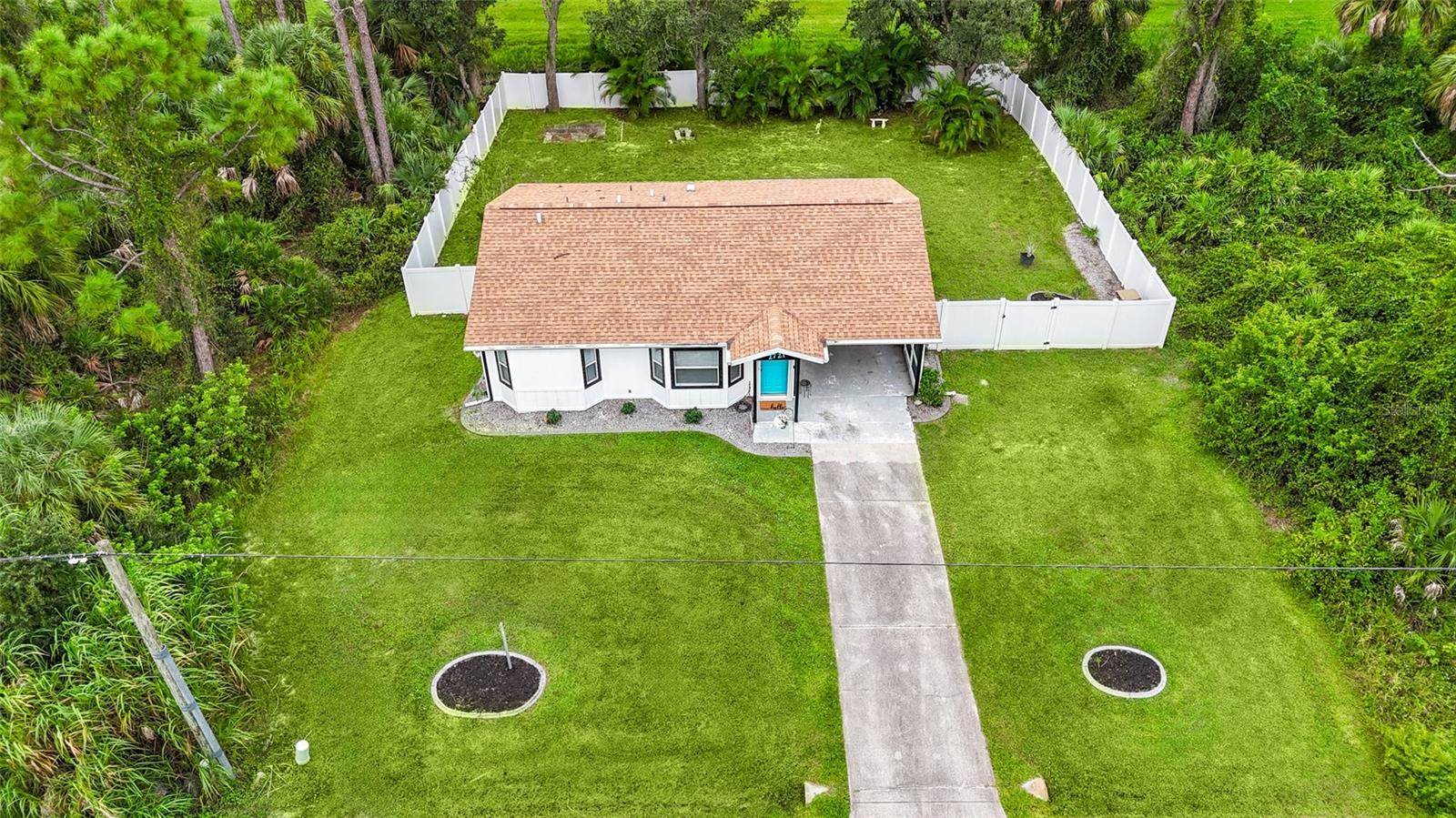 2721 Colonade Lane, North Port, FL 34286