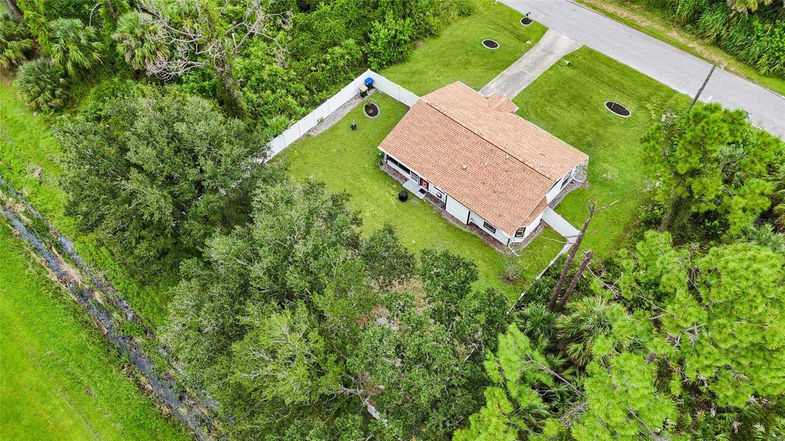 2721 Colonade Lane, North Port, FL 34286